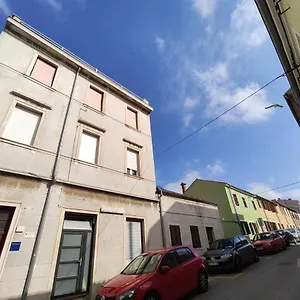 Emma's Pula