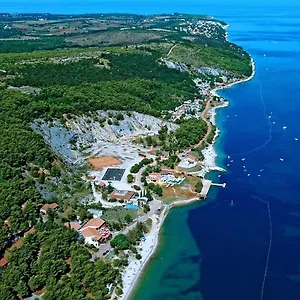 Parco vacanze Kanegra Plava Laguna, Valizza